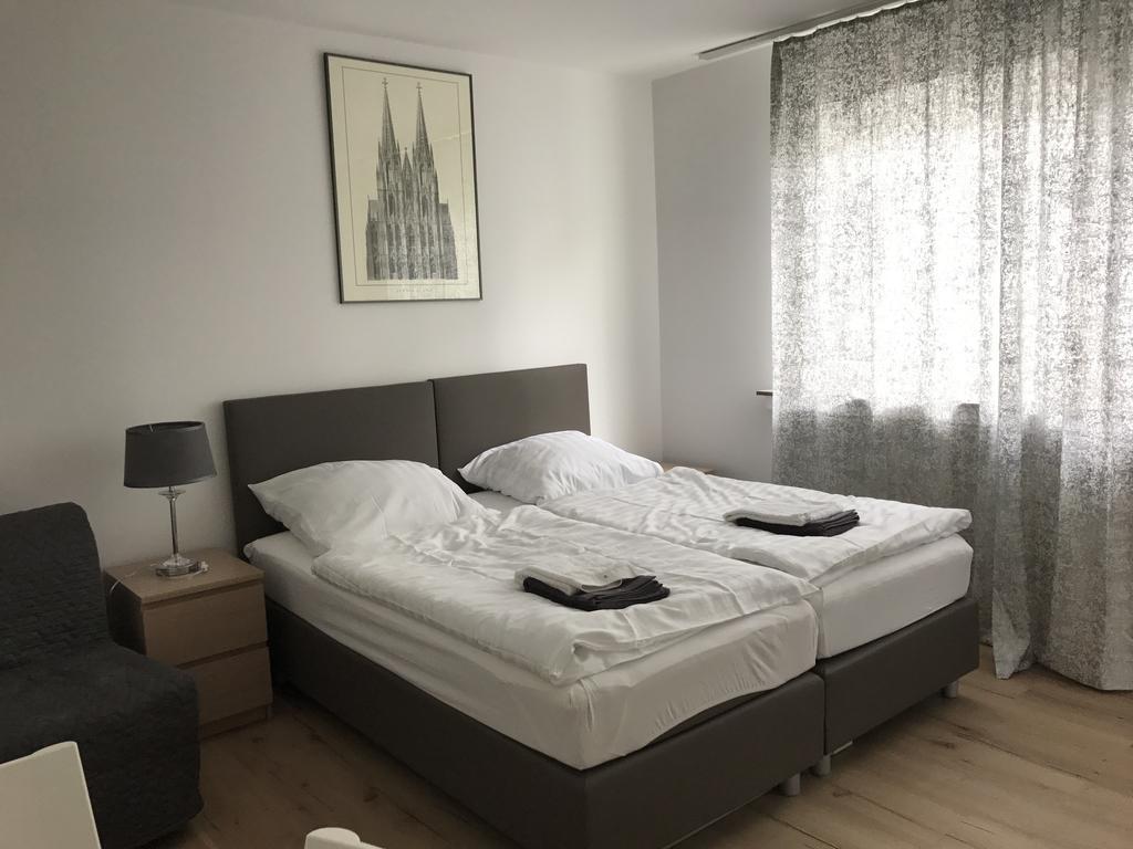 City Apartment Colonia Esterno foto